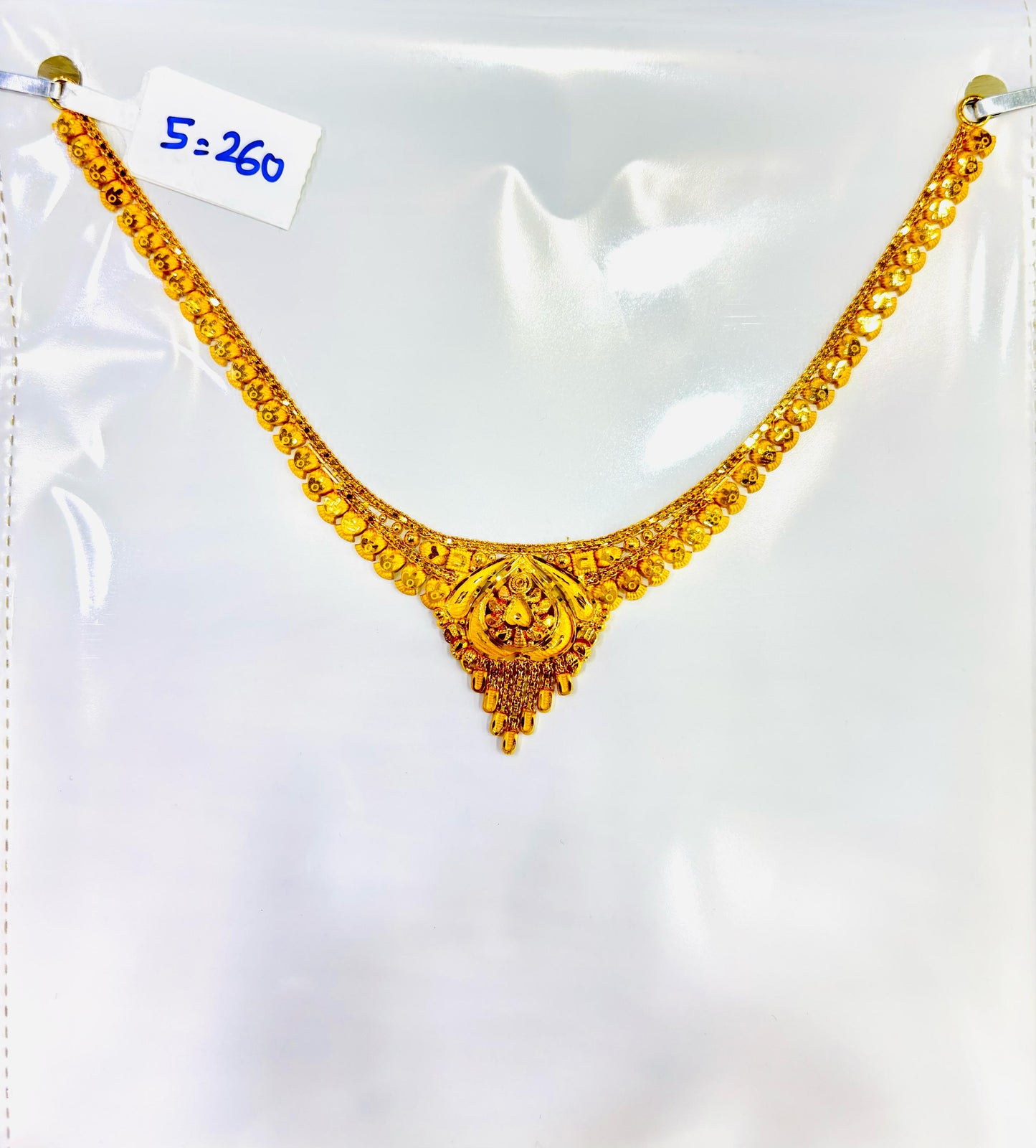 Short Necklace