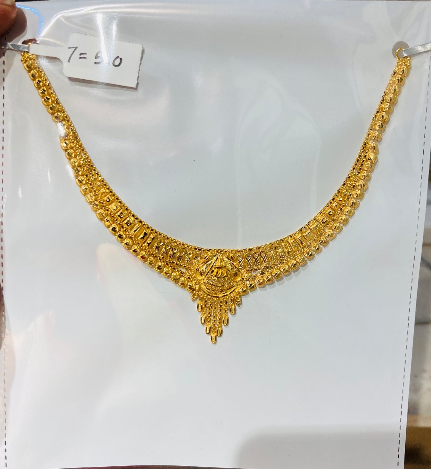 Short regular necklace 125