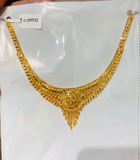 Short regular necklace 126