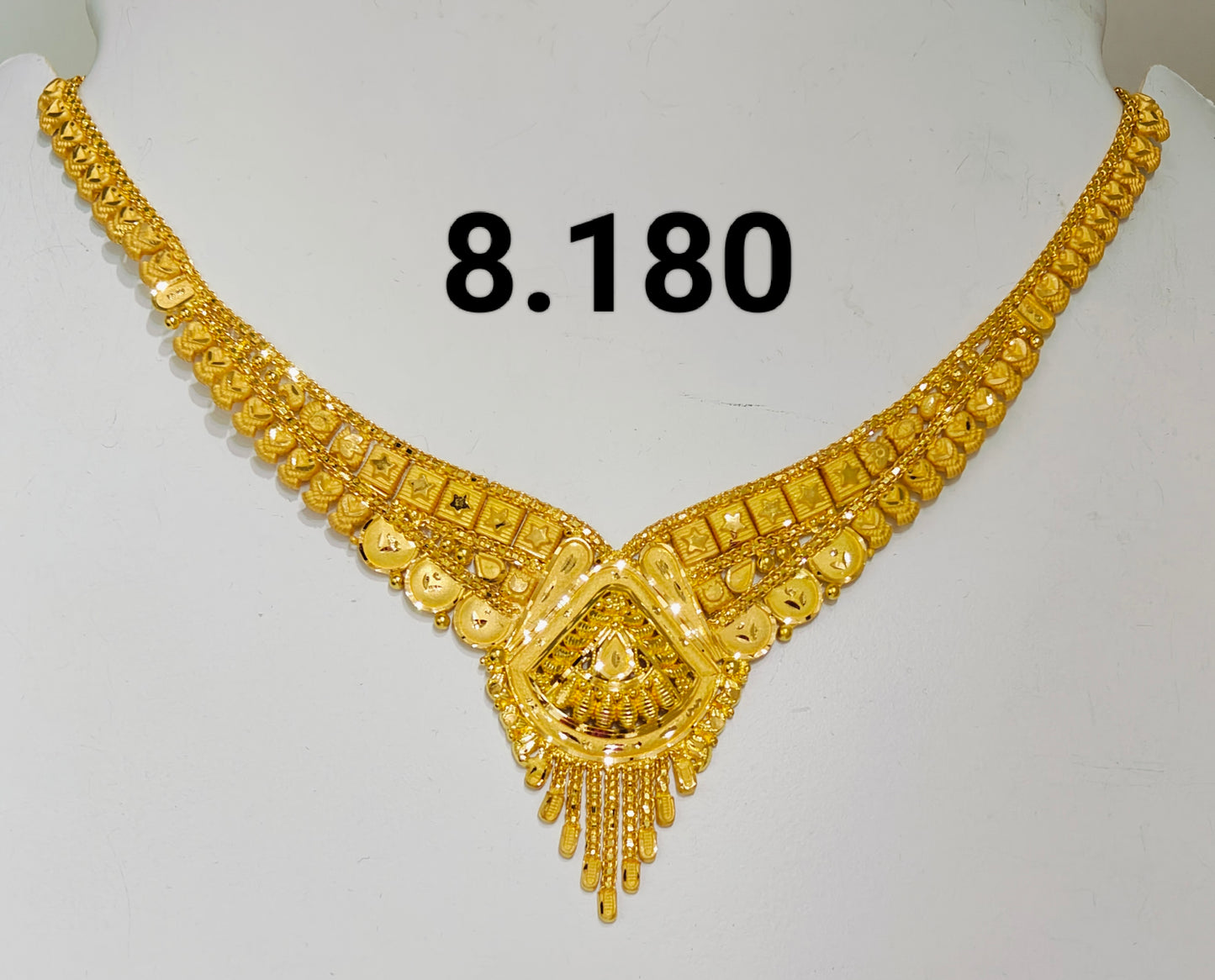 Short regular necklace 293