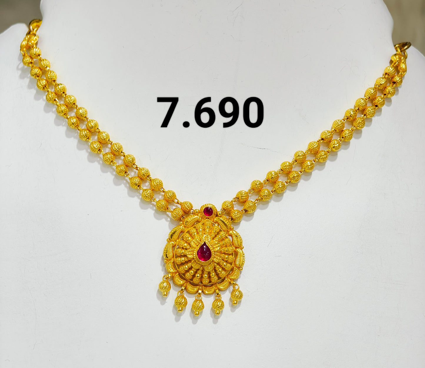 Temple short necklace 077
