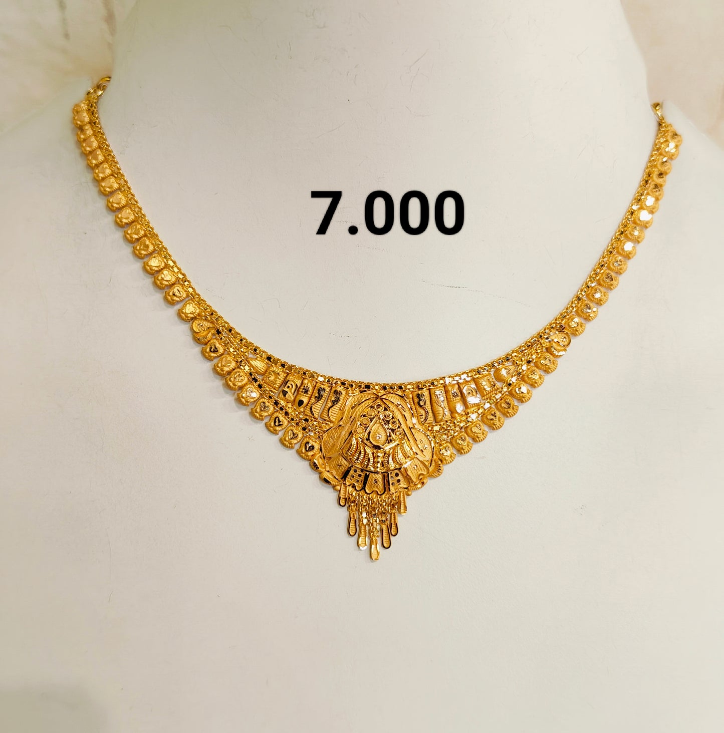 Short regular necklace 181
