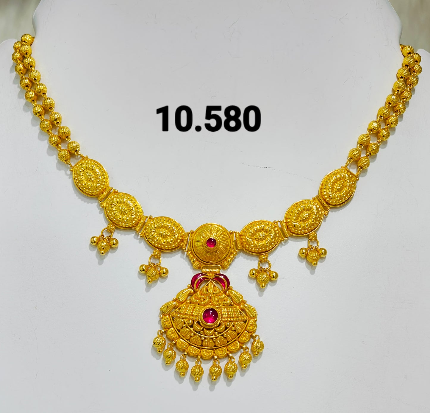 Temple short necklace 092