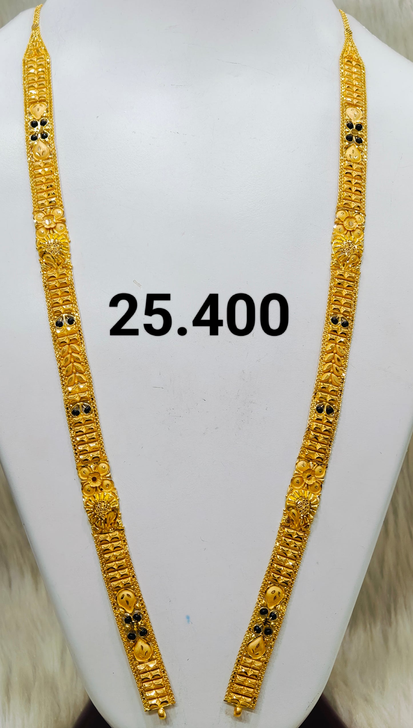 Long patta ms 144
