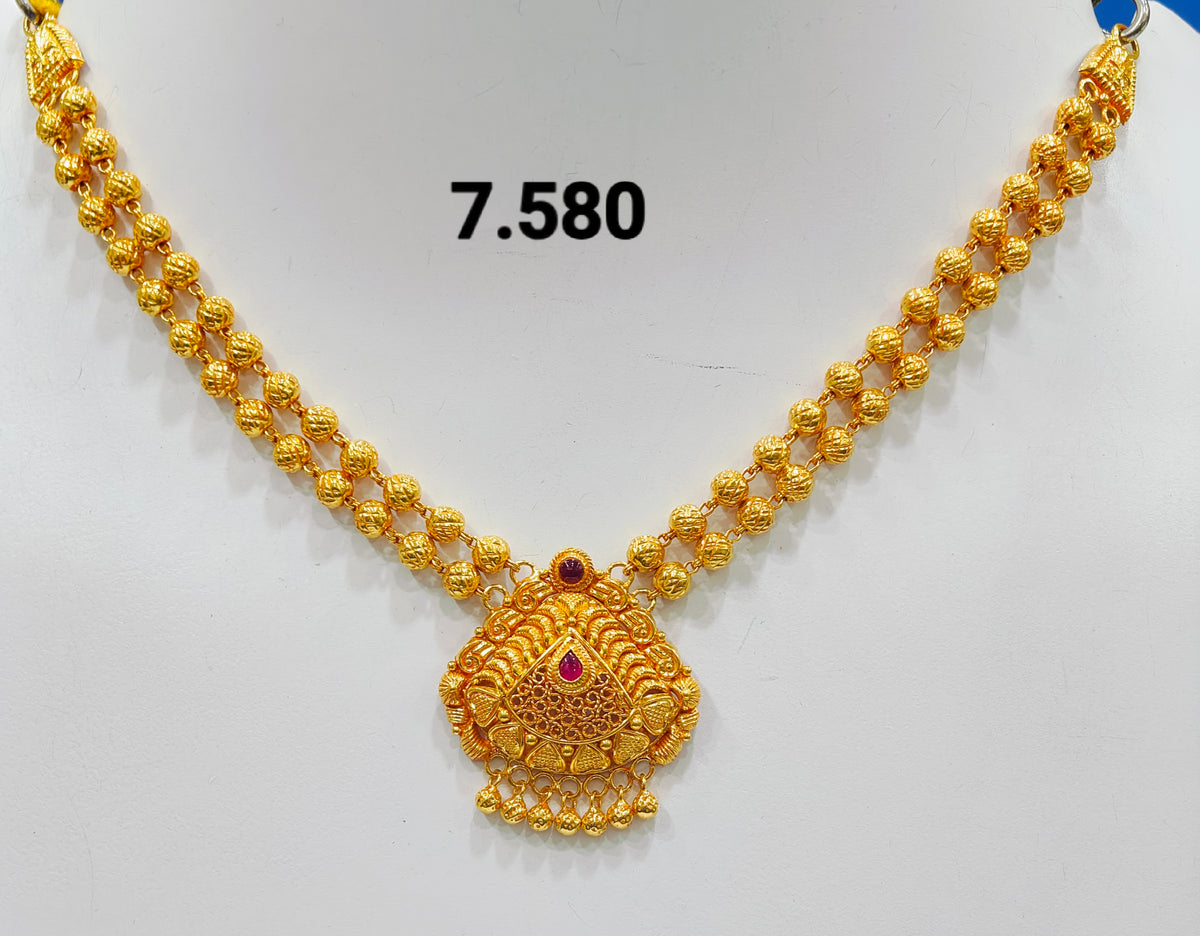 Temple short necklace 135