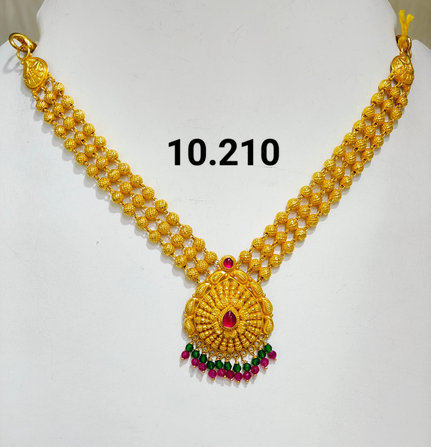 Temple short necklace 070