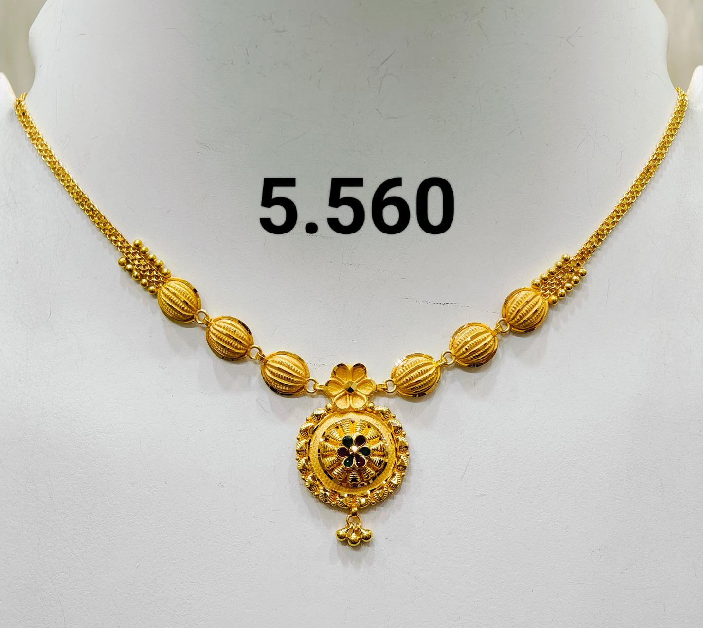 Short regular necklace 248
