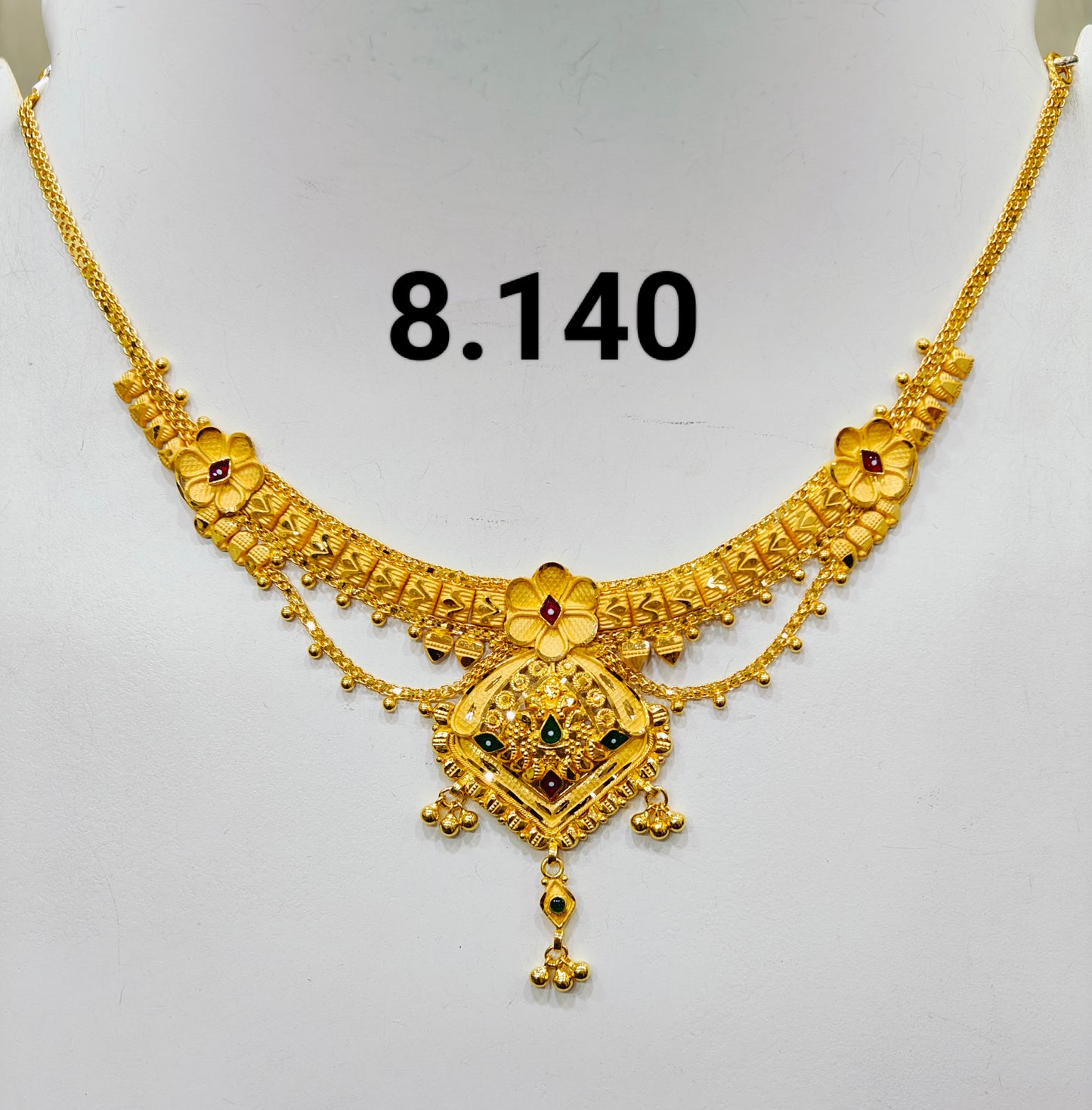 Short regular necklace 247