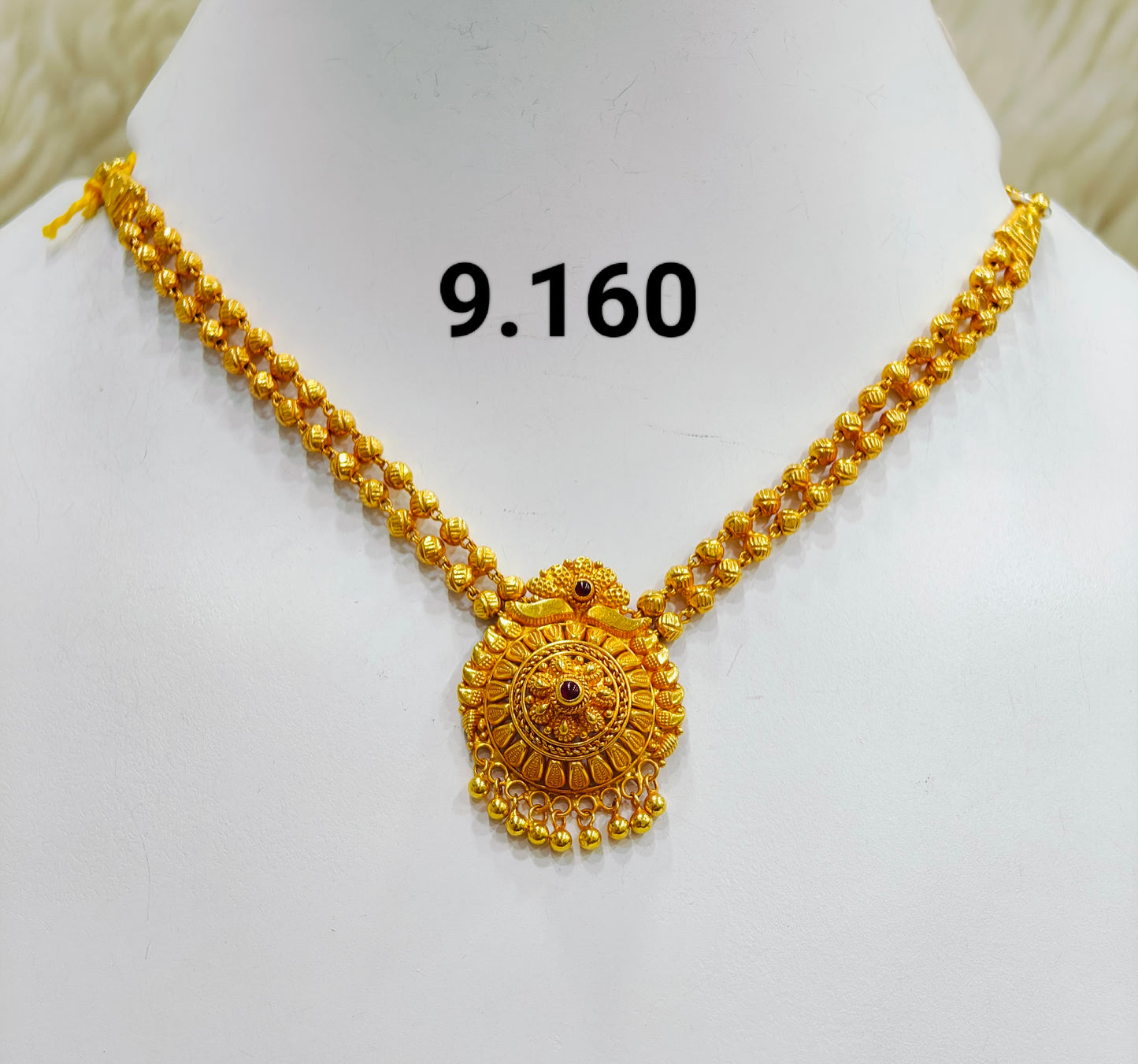 Temple short necklace 053