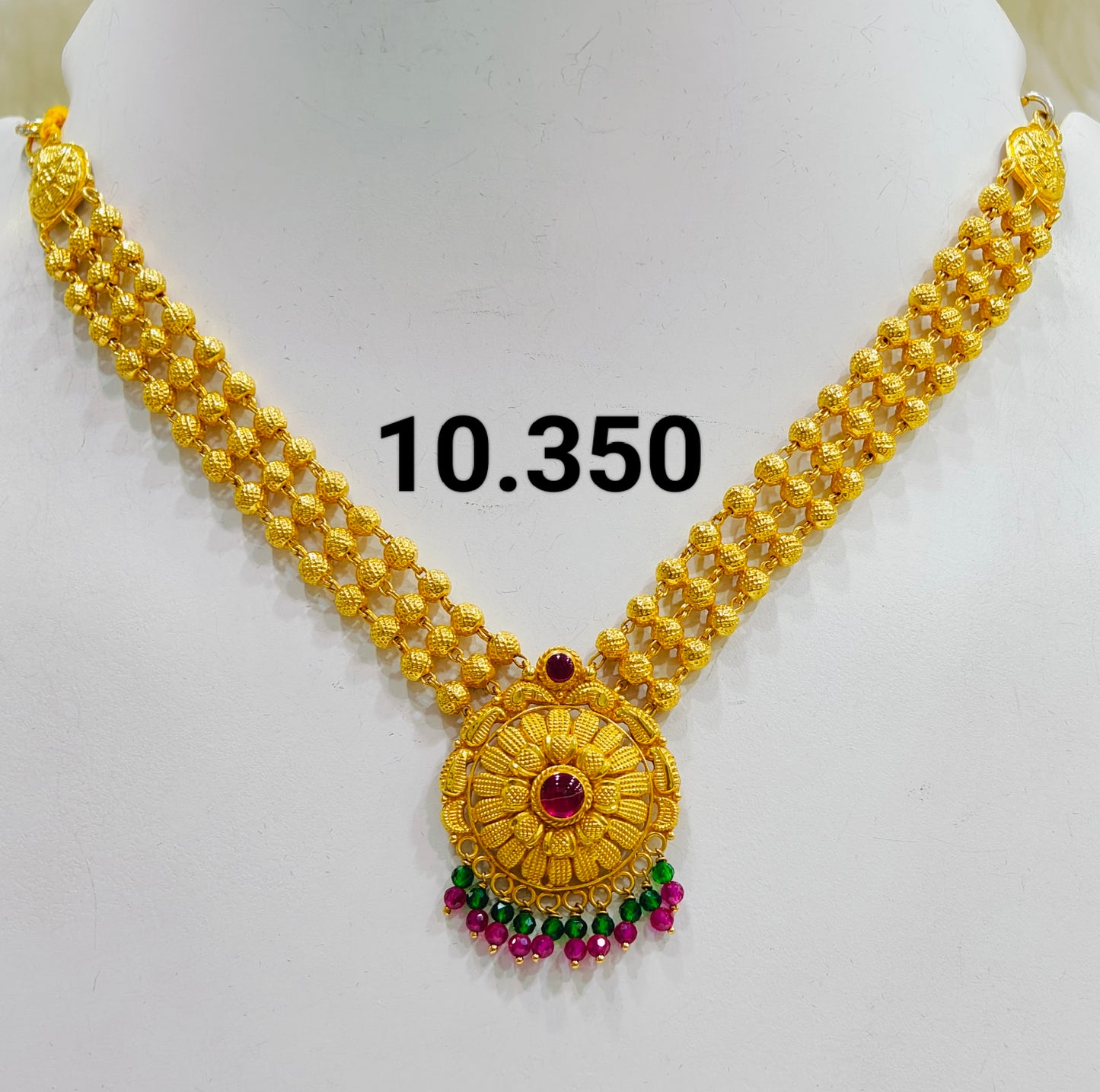 Temple short necklace 057