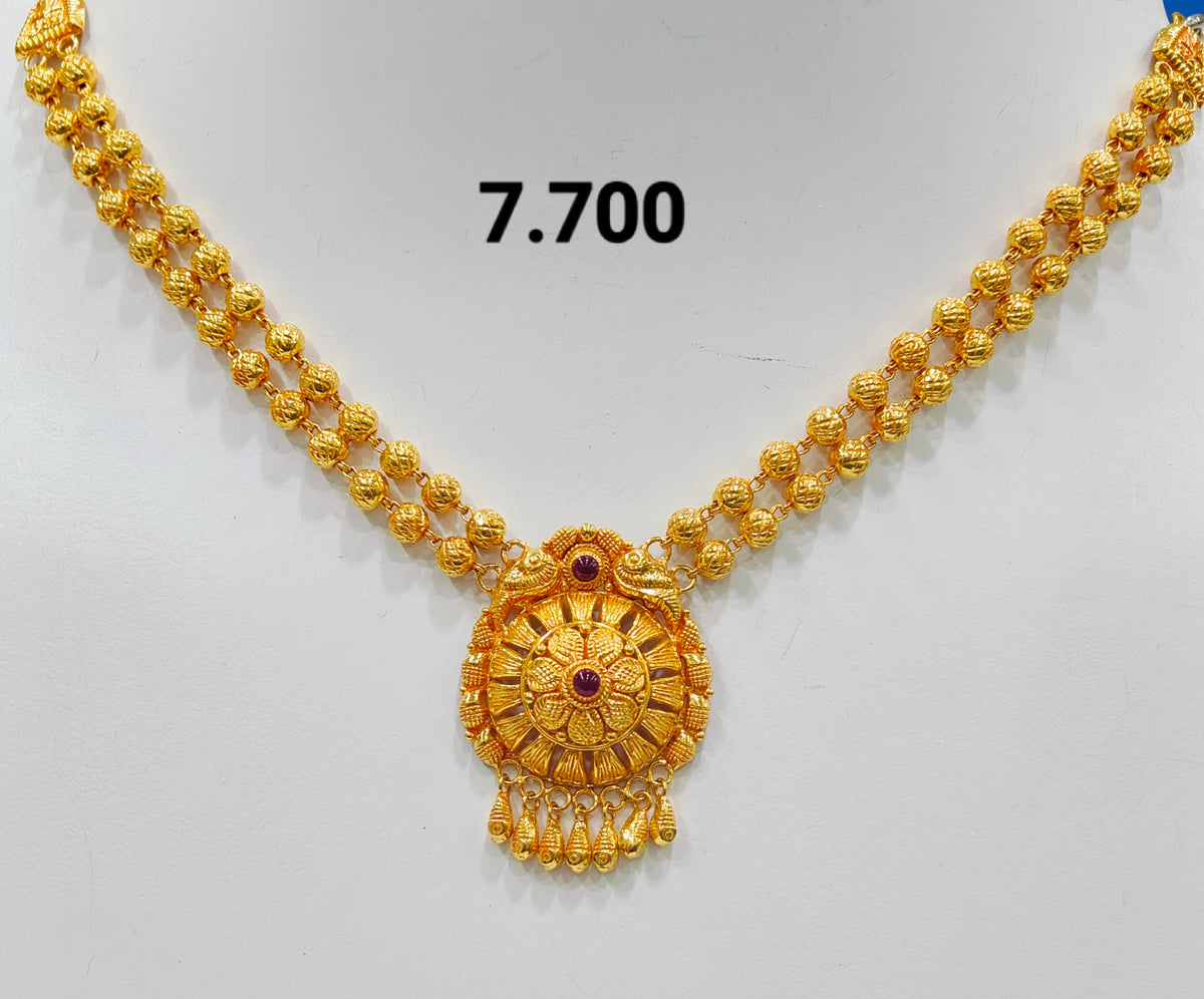Temple short necklace 119