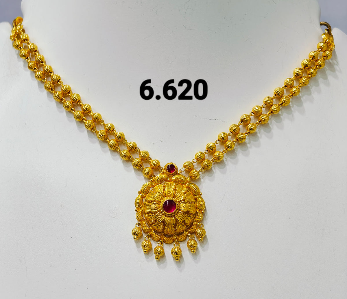 Temple short necklace 106