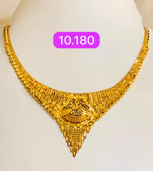 Short regular necklace 166