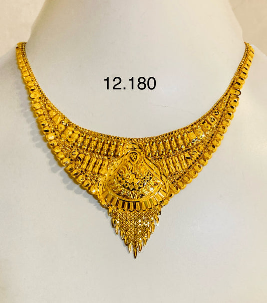 Short regular necklace 170