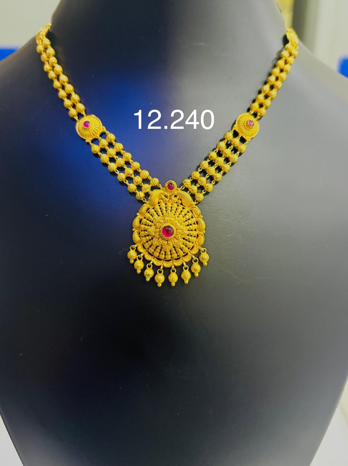 Temple Short Necklace 022
