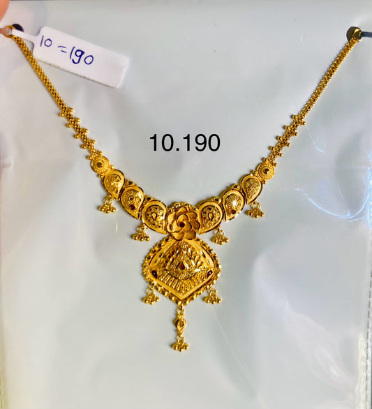 Short regular necklace 147