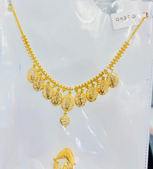 Short Turkish Necklace (with tops) 006