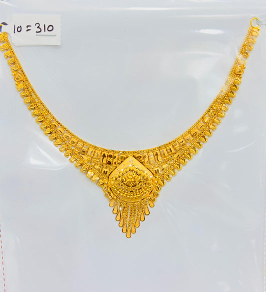 Short Necklace