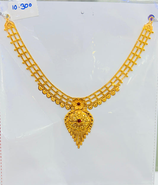 Short Necklace
