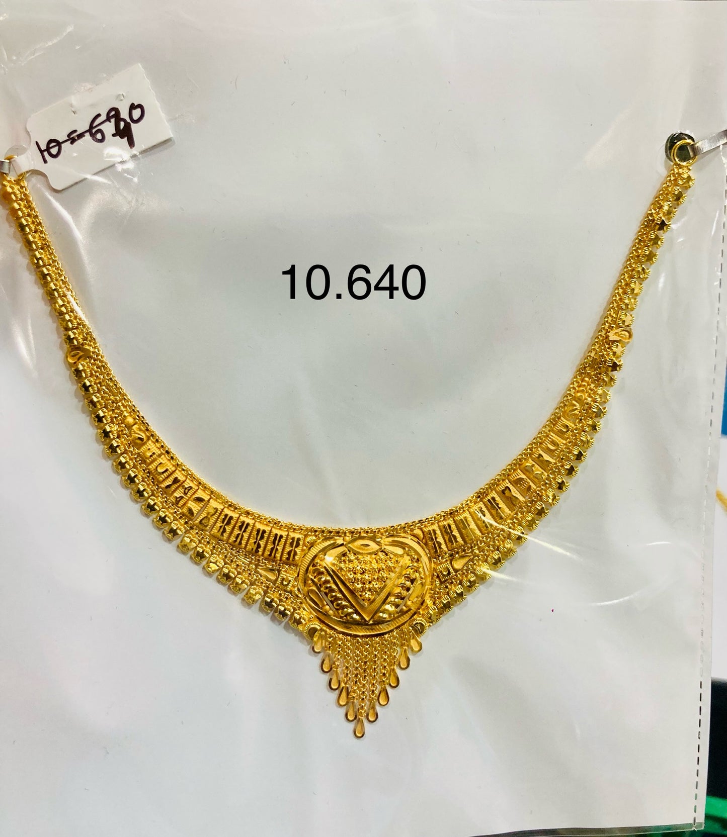 Short regular necklace 096
