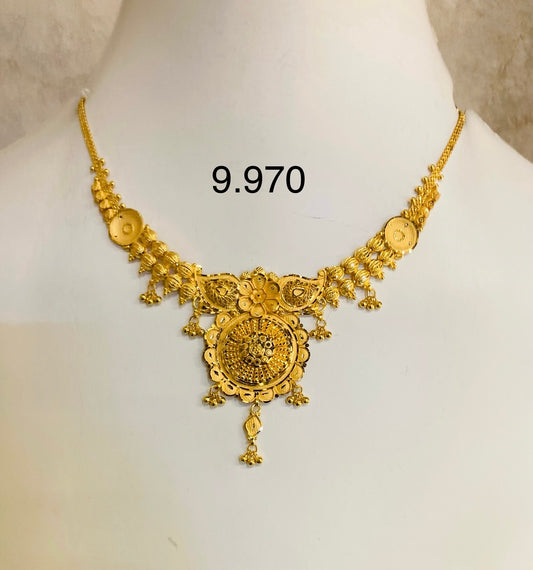 Short regular necklace 175