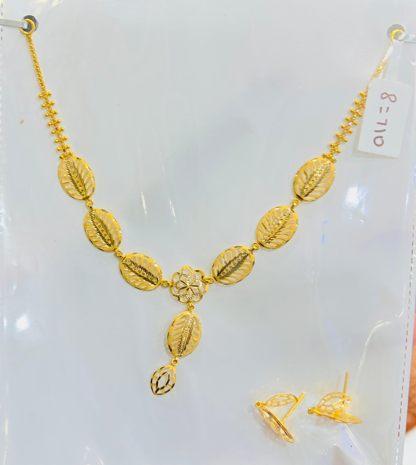 Short Turkish Necklace (with tops) 011