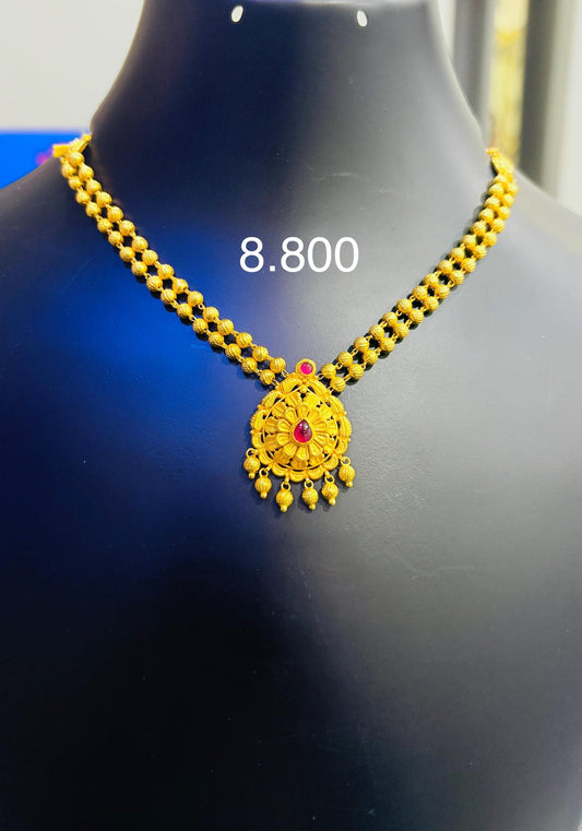 Temple Short Necklace 023