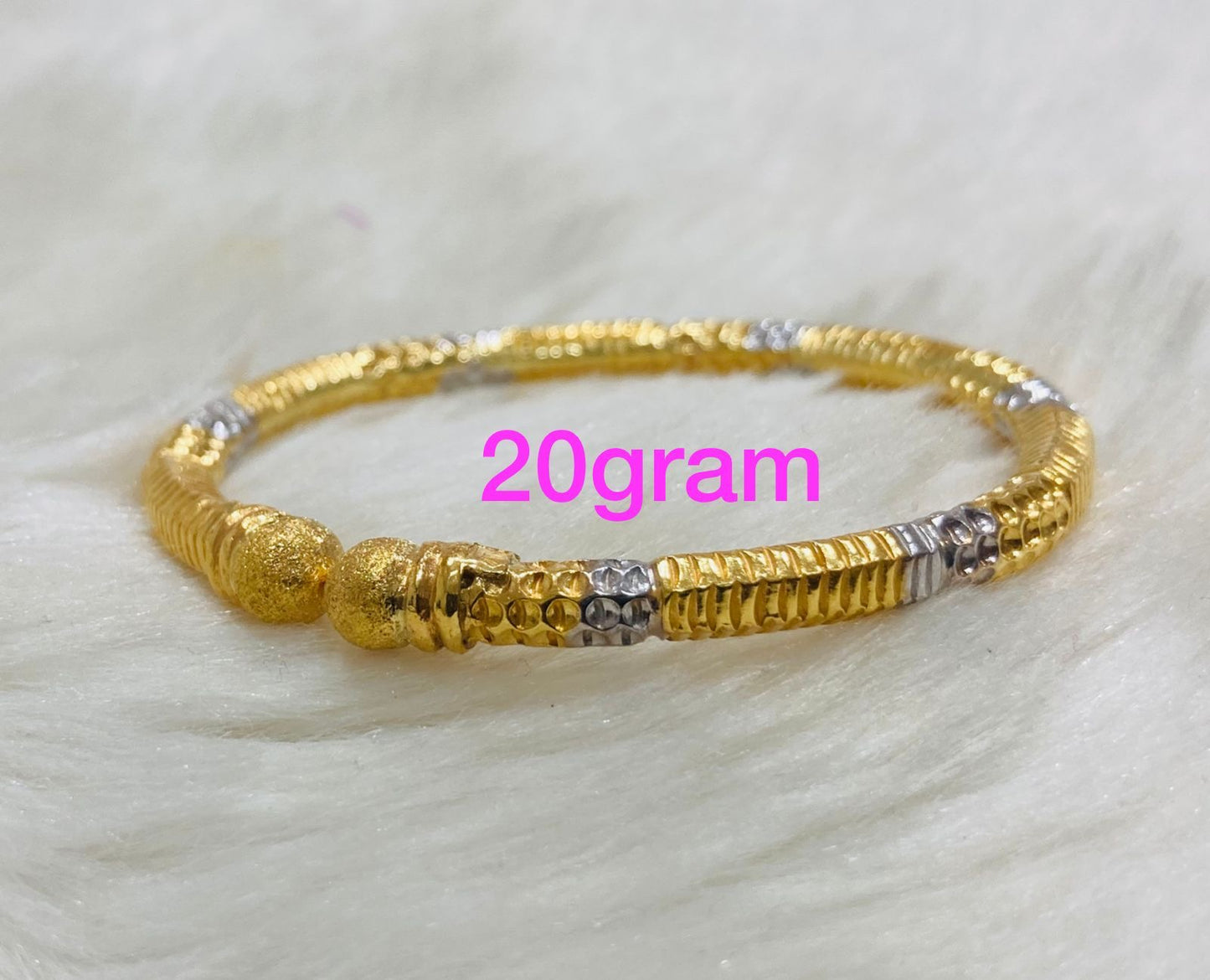 Ladies kada