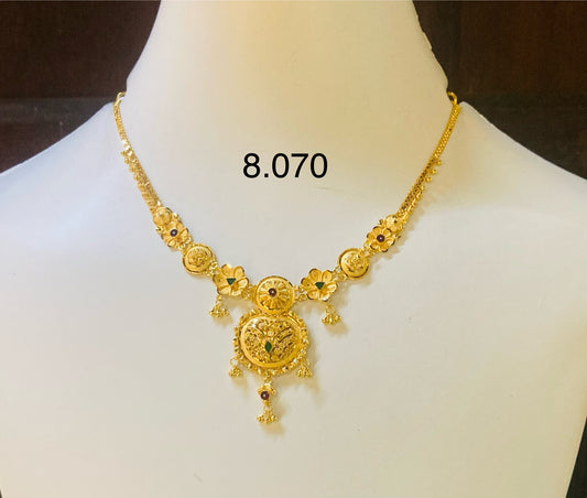 Short regular necklace 110