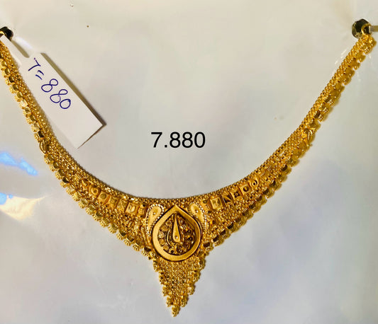 Short regular necklace 139