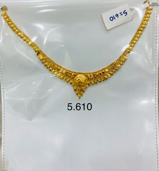 Short regular necklace 077