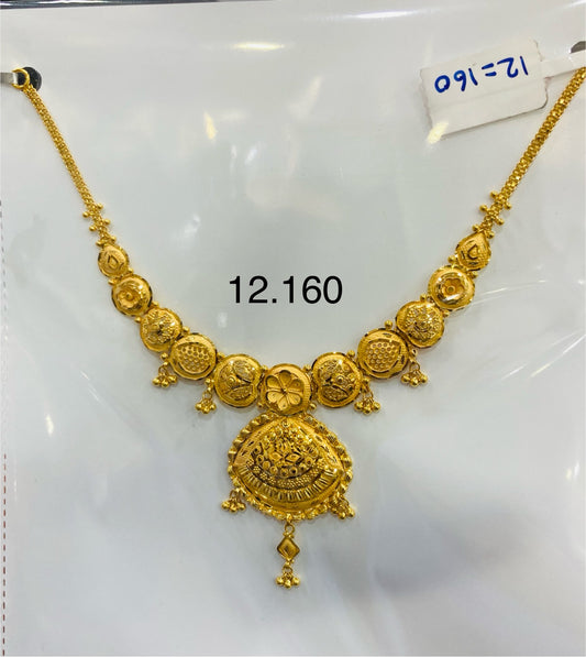 Short regular necklace 075
