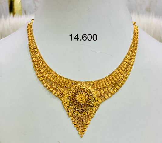Short regular necklace 067