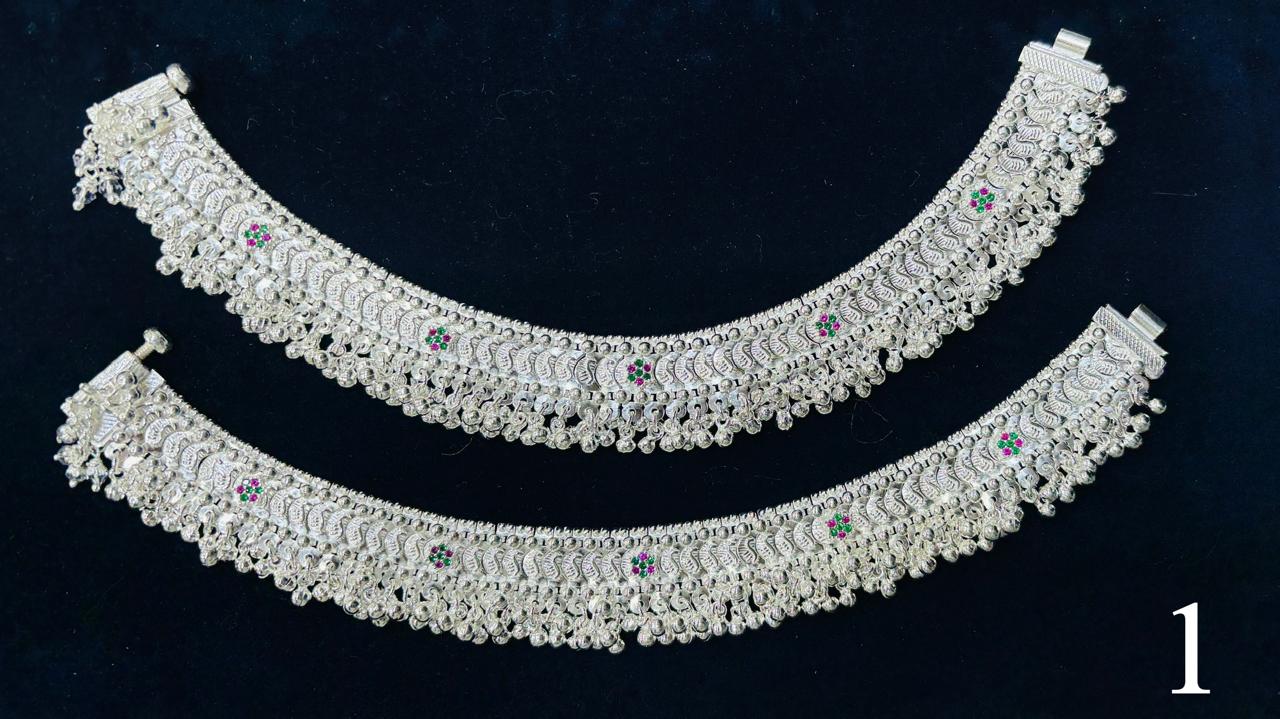 Gola Payal 001