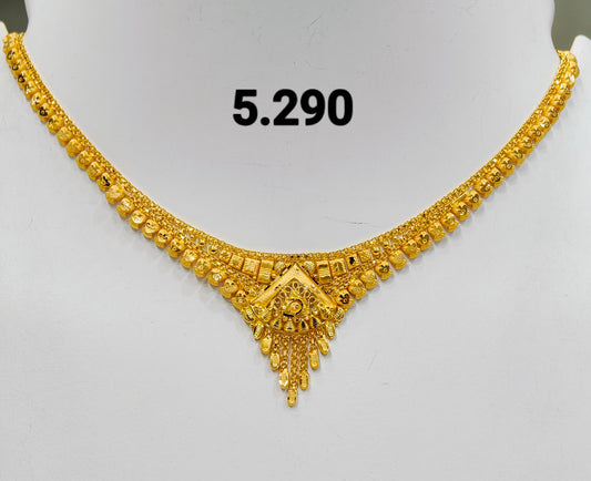 Short regular necklace 314
