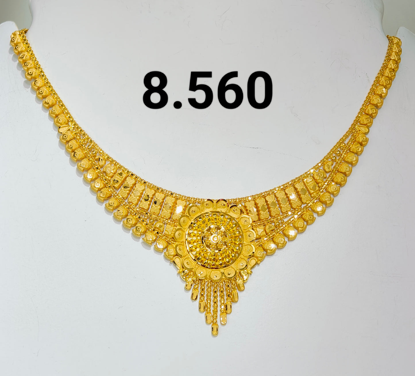 Short regular necklace 296