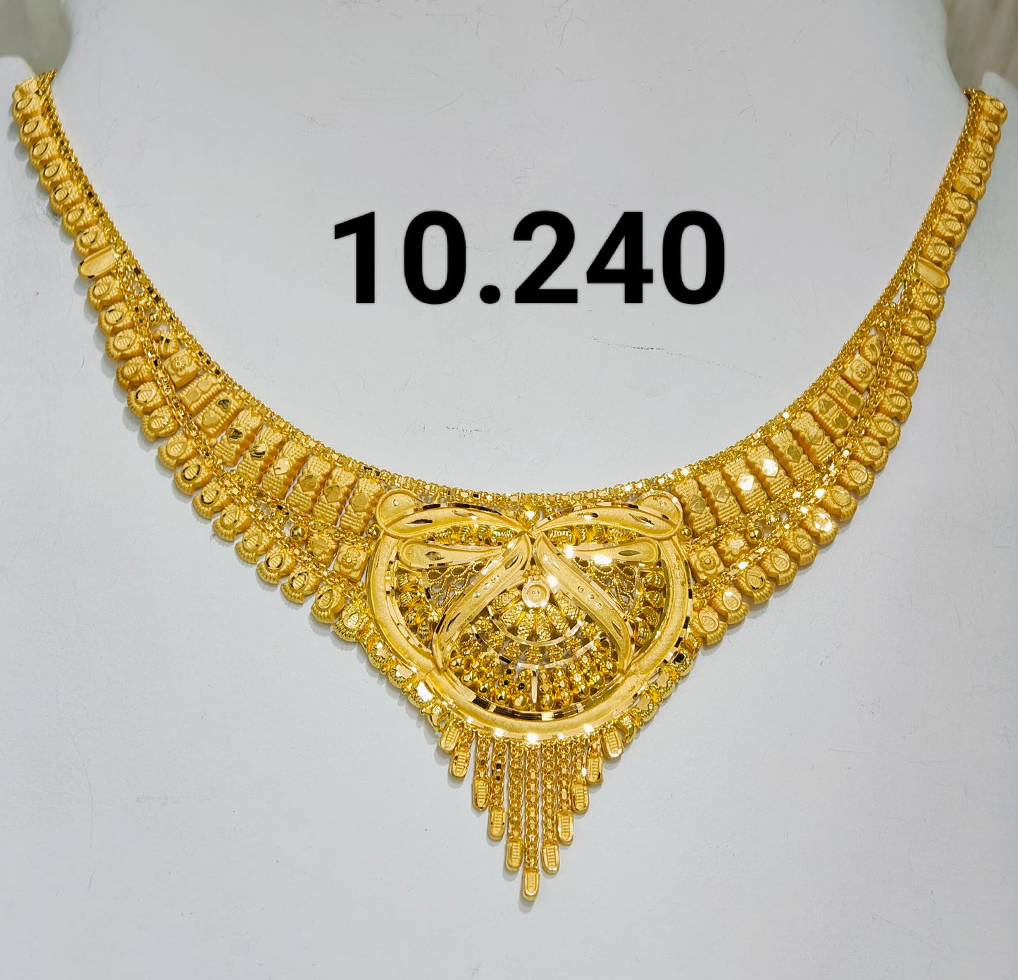 Short regular necklace 289