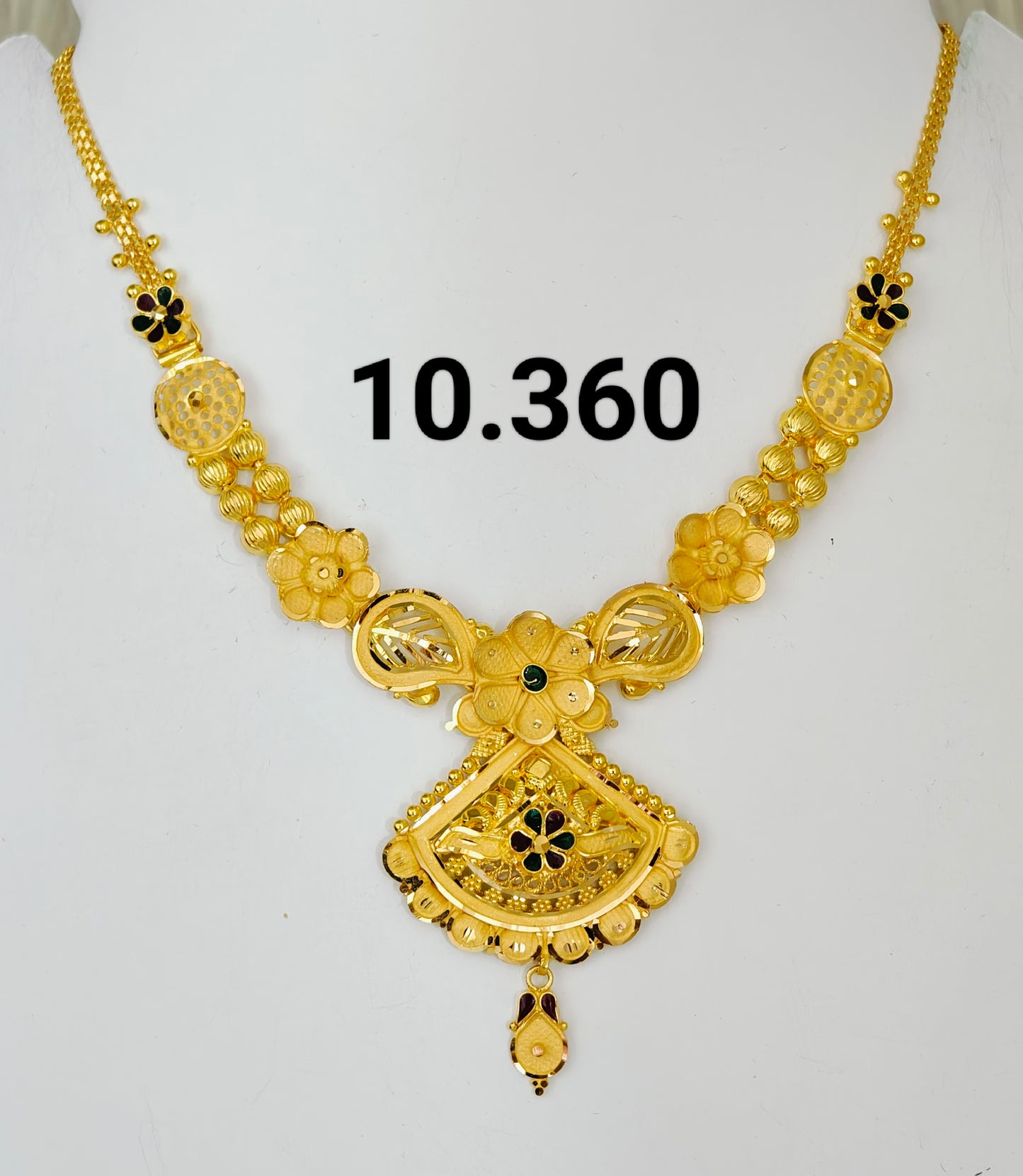Short regular necklace 266