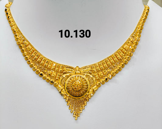 Short regular necklace 357