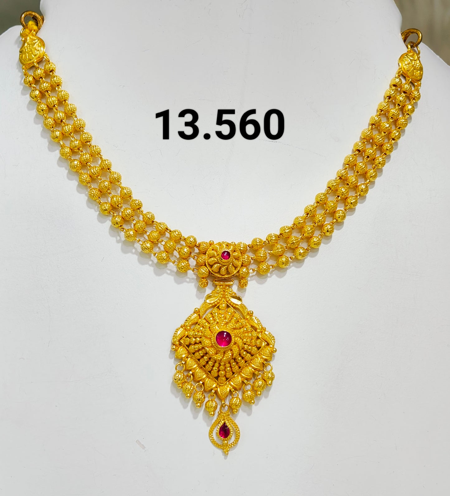 Temple short necklace 086