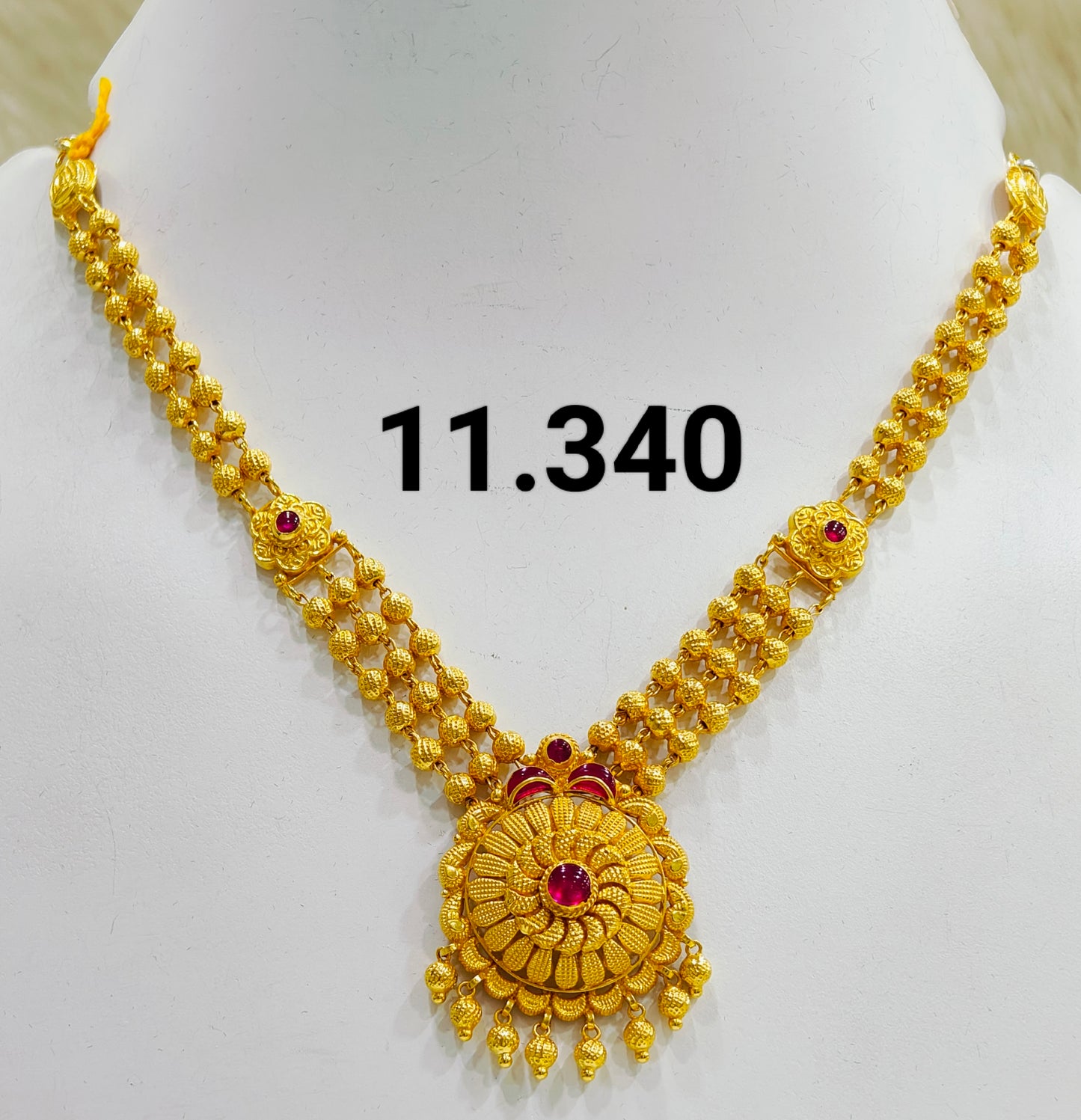 Temple short necklace 060