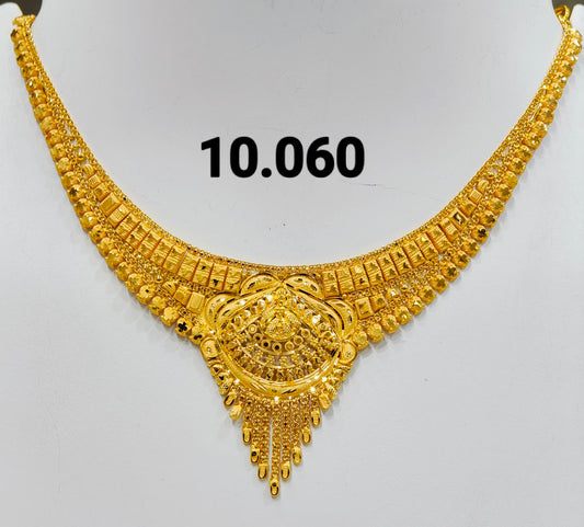 Short regular necklace 325