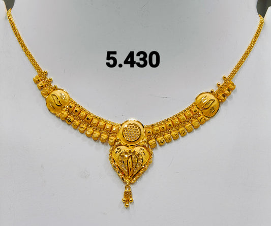 Short regular necklace 343