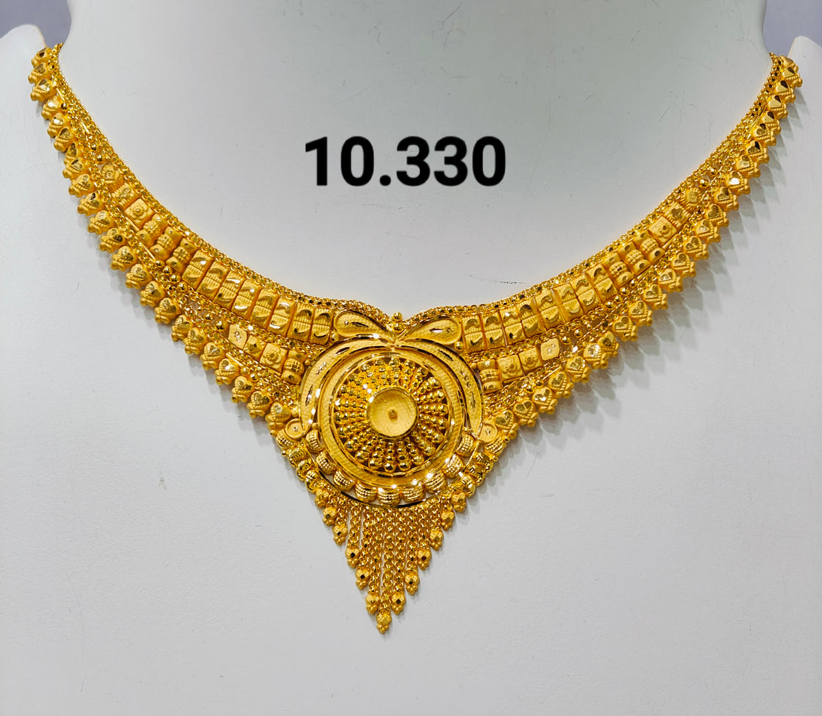 Short regular necklace 350
