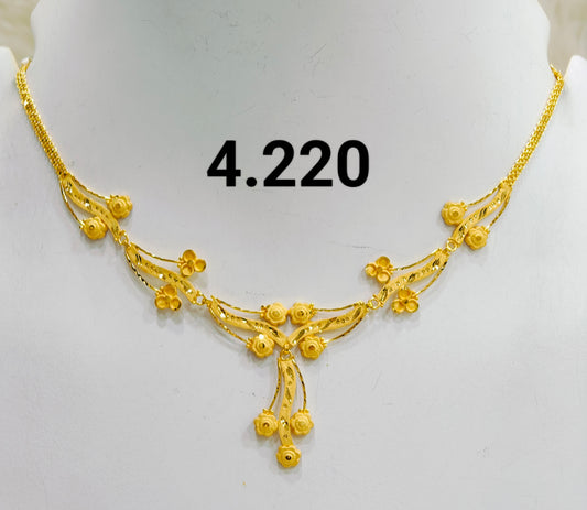 Short regular necklace 218