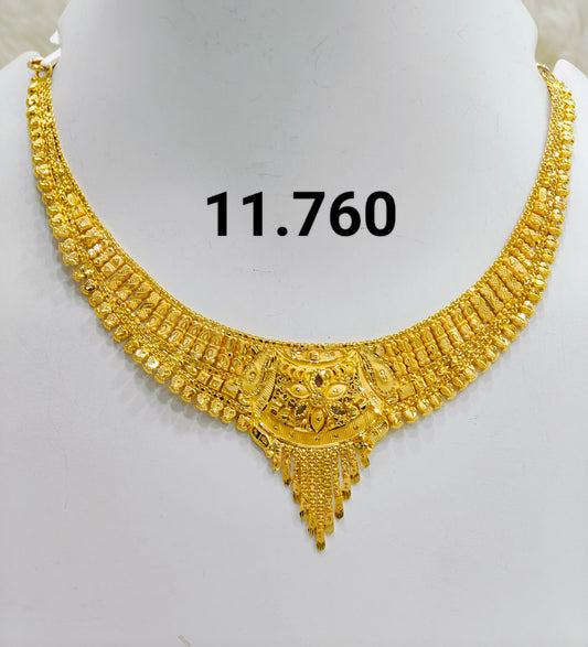 Short regular necklace 225