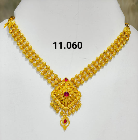 Temple short necklace 082