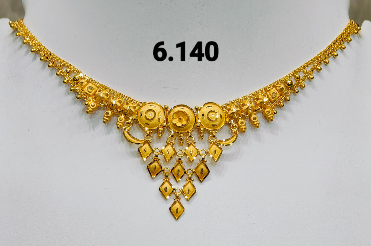 Short regular necklace 360