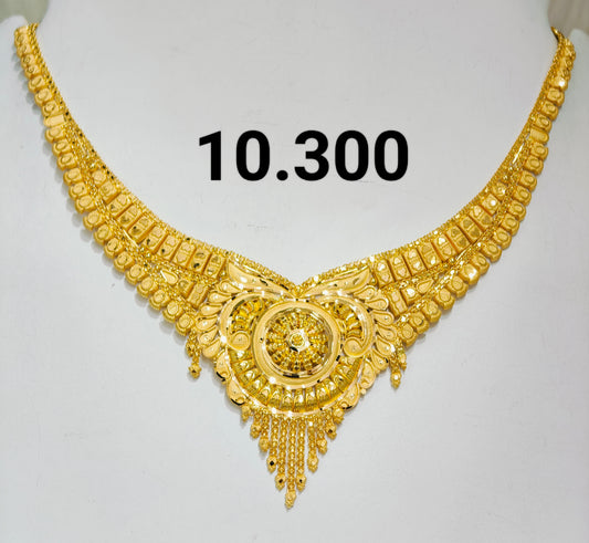 Short regular necklace 290
