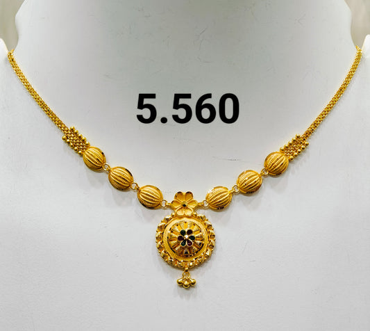 Short regular necklace 248
